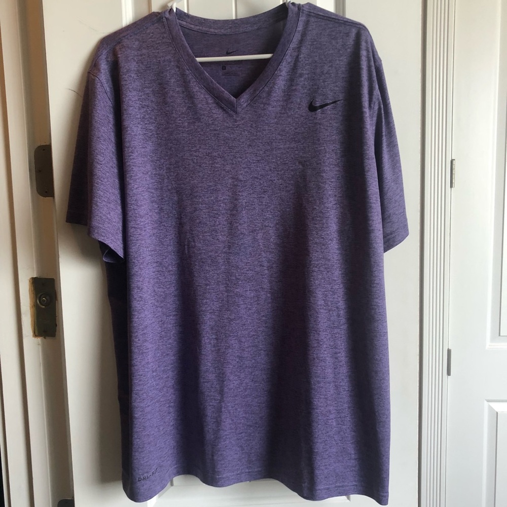 NIKE TSHIRT!